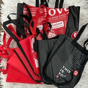 Bundle of 8 lululemon bags
